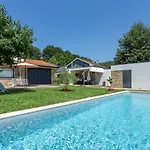 Casa vacanze Casa Tarrio - Casa Privada Com 3 Quartos E Piscina *